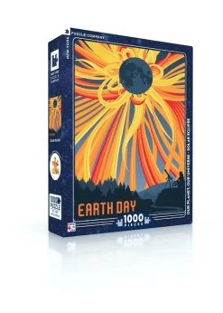 New York Puzzle Co Solar Eclipse - 1000 Piece Puzzle
